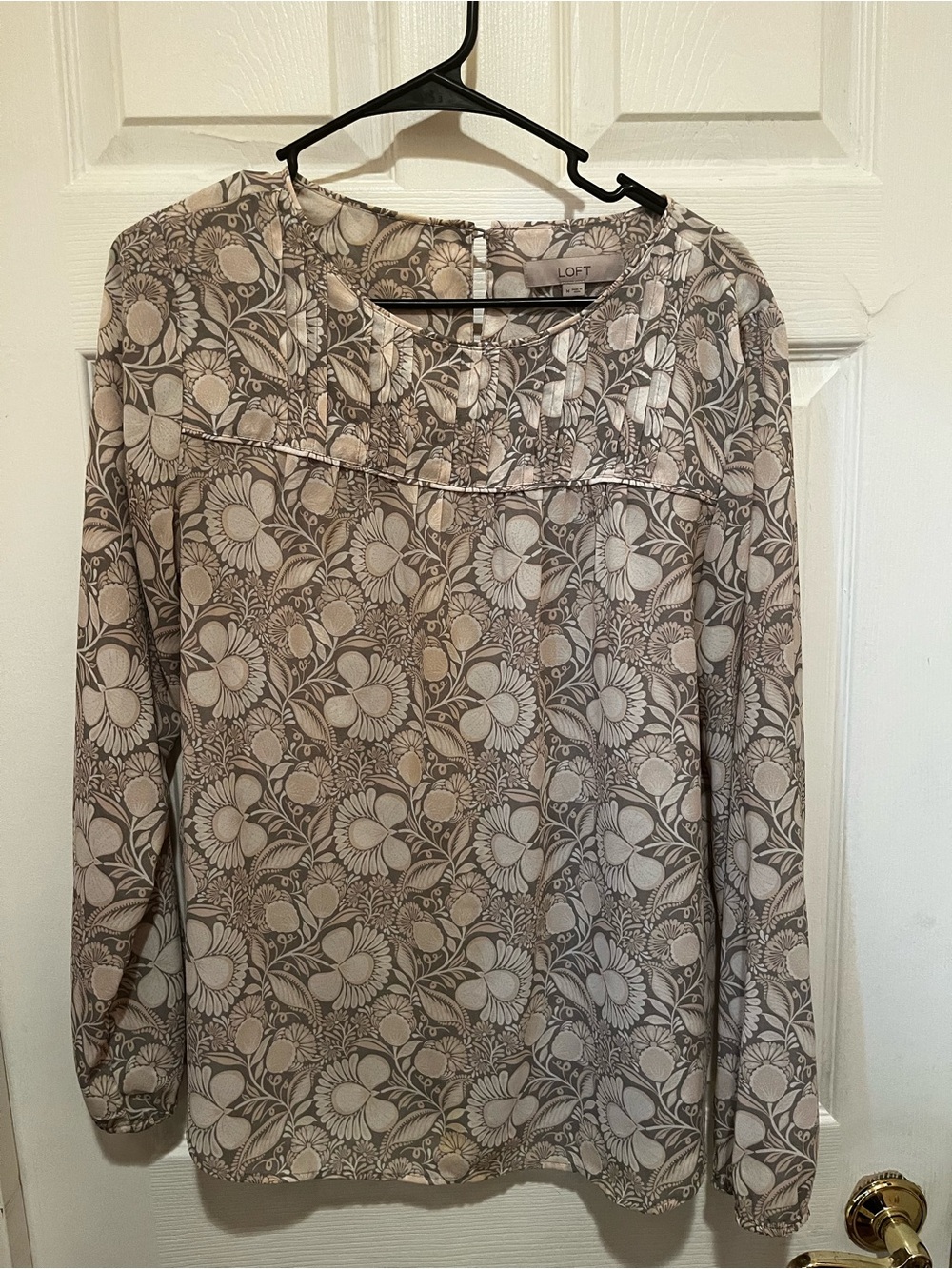 LOFT Taupe and Cream Floral Long-Sleeve Blouse